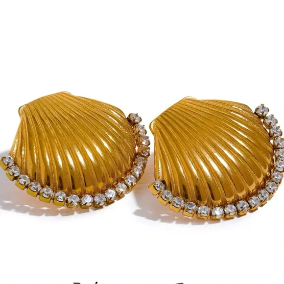 Seashell 18K Gold Stainless Steel Waterproof Crystal Earrings - Picture 1 of 13